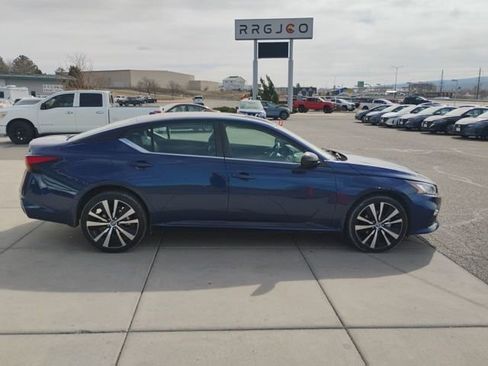 Used 2022 Nissan Altima 2.5 SR image 4