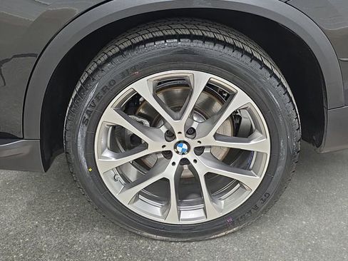 Used 2024 BMW X5 xDrive40i AWD/4WD image 33
