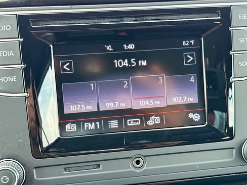 Used 2019 Volkswagen Beetle 2.0T S image 15