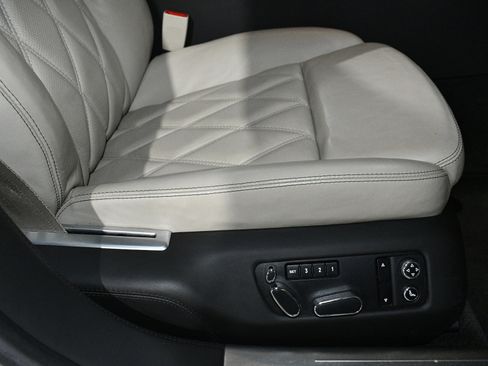 Used 2008 Bentley Flying Spur Flying Spur image 14