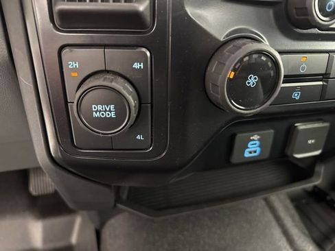 New 2025 Ford F550 4x4 Regular Cab Super Duty image 18