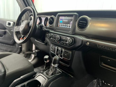 Used 2019 Jeep Wrangler Unlimited Sport S AWD/4WD image 18