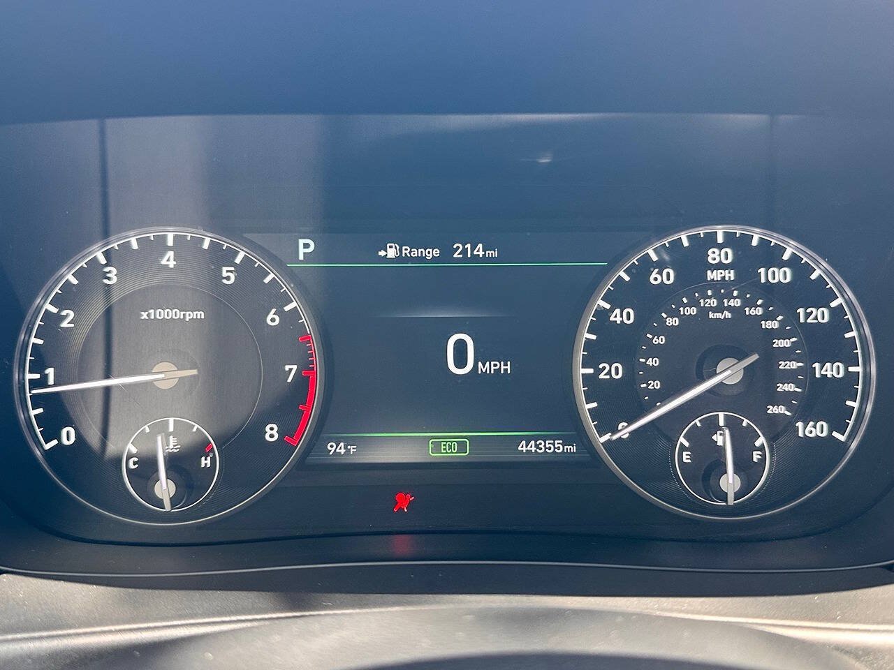 Used 2017 Genesis G90 5.0 Ultimate AWD/4WD image 16