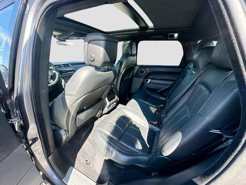 Used 2019 Land Rover Range Rover Sport HSE image 26