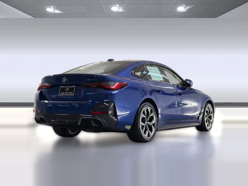 Certified 2023 BMW i4 eDrive40 w/ M Sport Package image 8