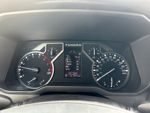 Used 2022 Toyota Tundra SR5 w/ Convenience Package image 12