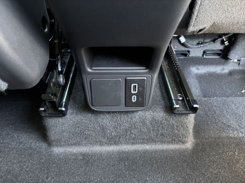 Used 2025 Buick Encore GX Preferred FWD image 22