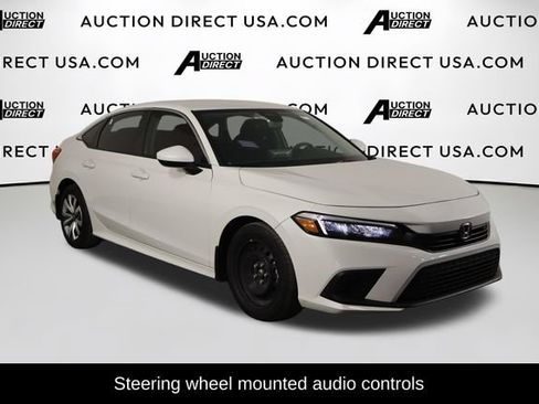 Used 2024 Honda Civic LX image 3