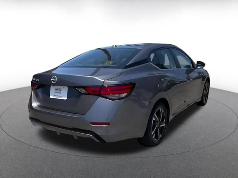 Used 2025 Nissan Sentra SV FWD image 15