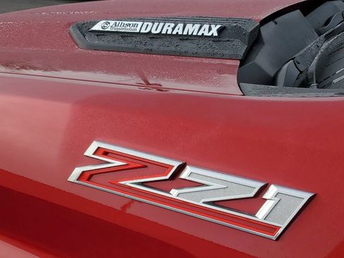 Used 2021 Chevrolet Silverado 2500 LTZ w/ LTZ Plus Package image 39