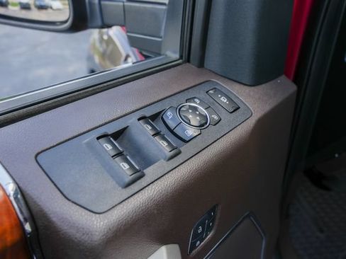 Used 2017 Ford F250 King Ranch w/ King Ranch Ultimate Package AWD/4WD image 21