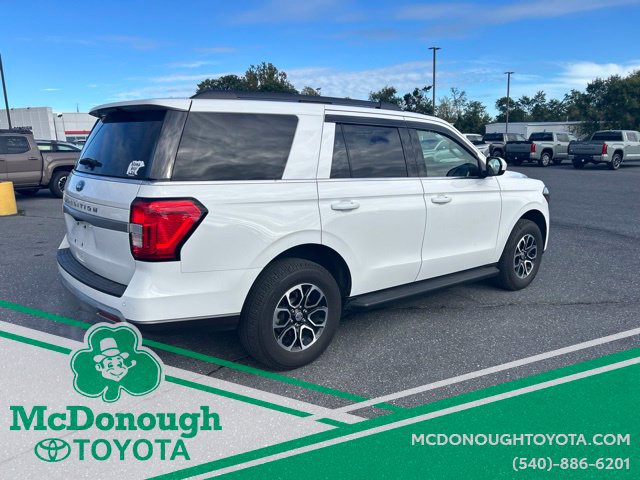 Used 2024 Ford Expedition XLT AWD/4WD image 5