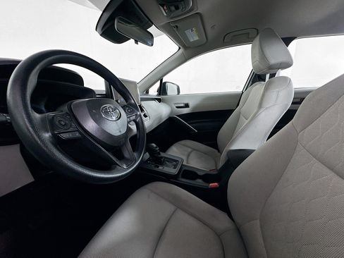 Used 2026 Toyota Corolla Cross L AWD/4WD image 19