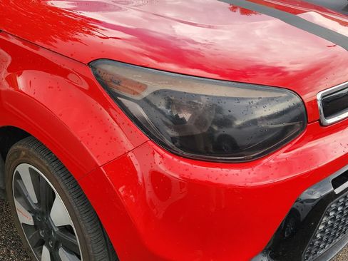 Used 2016 Kia Soul + w/ Designer's Package FWD image 4