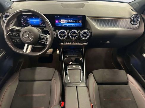 Certified 2025 Mercedes-Benz GLA 250 4MATIC image 14