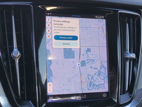 Used 2024 Volvo S60 B5 Plus image 21