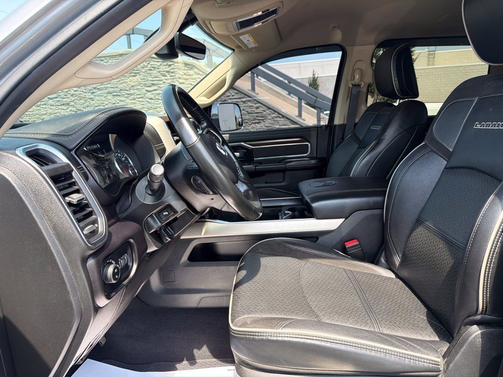 Used 2022 RAM 3500 Laramie AWD/4WD image 10