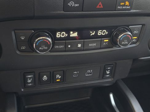 Used 2023 Nissan Frontier SV w/ SV Premium Package image 20