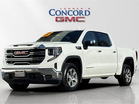Used 2025 GMC Sierra 1500 SLT image 8