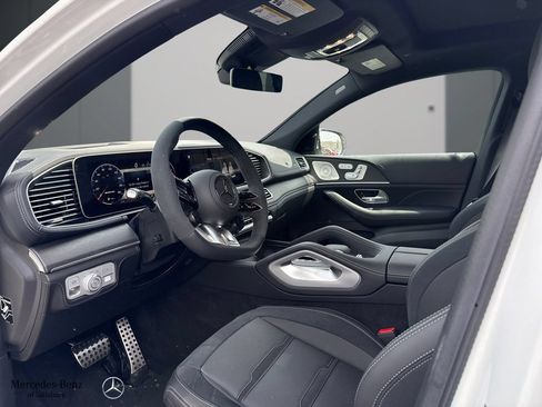 Used 2025 Mercedes-Benz GLE 53 AMG 4MATIC Coupe image 8