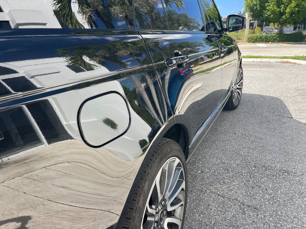 Used 2019 Land Rover Range Rover Long Wheelbase Supercharged AWD/4WD image 17