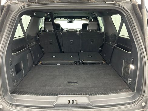 Used 2021 Ford Expedition Max Limited AWD/4WD image 32