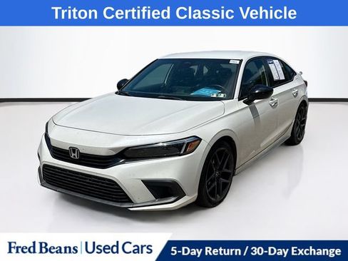 Used 2023 Honda Civic Sport image 3