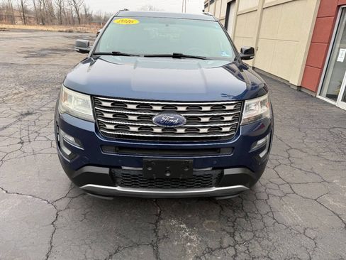 Used 2016 Ford Explorer XLT w/ Equipment Group 202A image 2