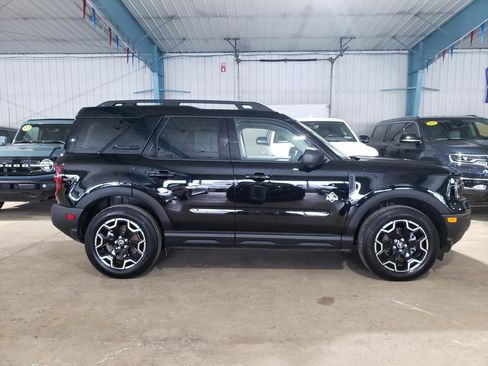 Used 2025 Ford Bronco Sport Outer Banks w/ Outer Banks Tech Package+ image 2