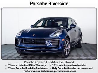 Certified 2022 Porsche Macan w/ Premium Package Plus image 1