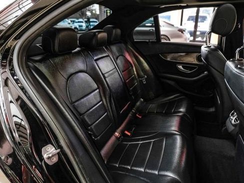 Used 2018 Mercedes-Benz C 300 Sedan image 29