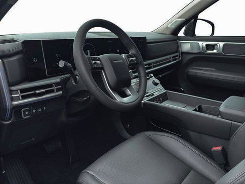 New 2026 Hyundai Santa Fe Limited image 9