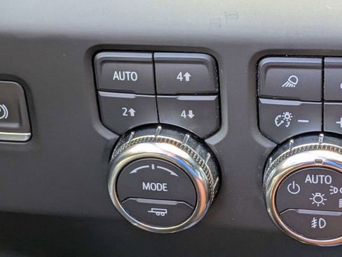 Used 2023 GMC Sierra 1500 Denali w/ Technology Package AWD/4WD image 27