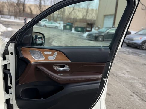 Used 2022 Mercedes-Benz GLE 350 4MATIC image 29