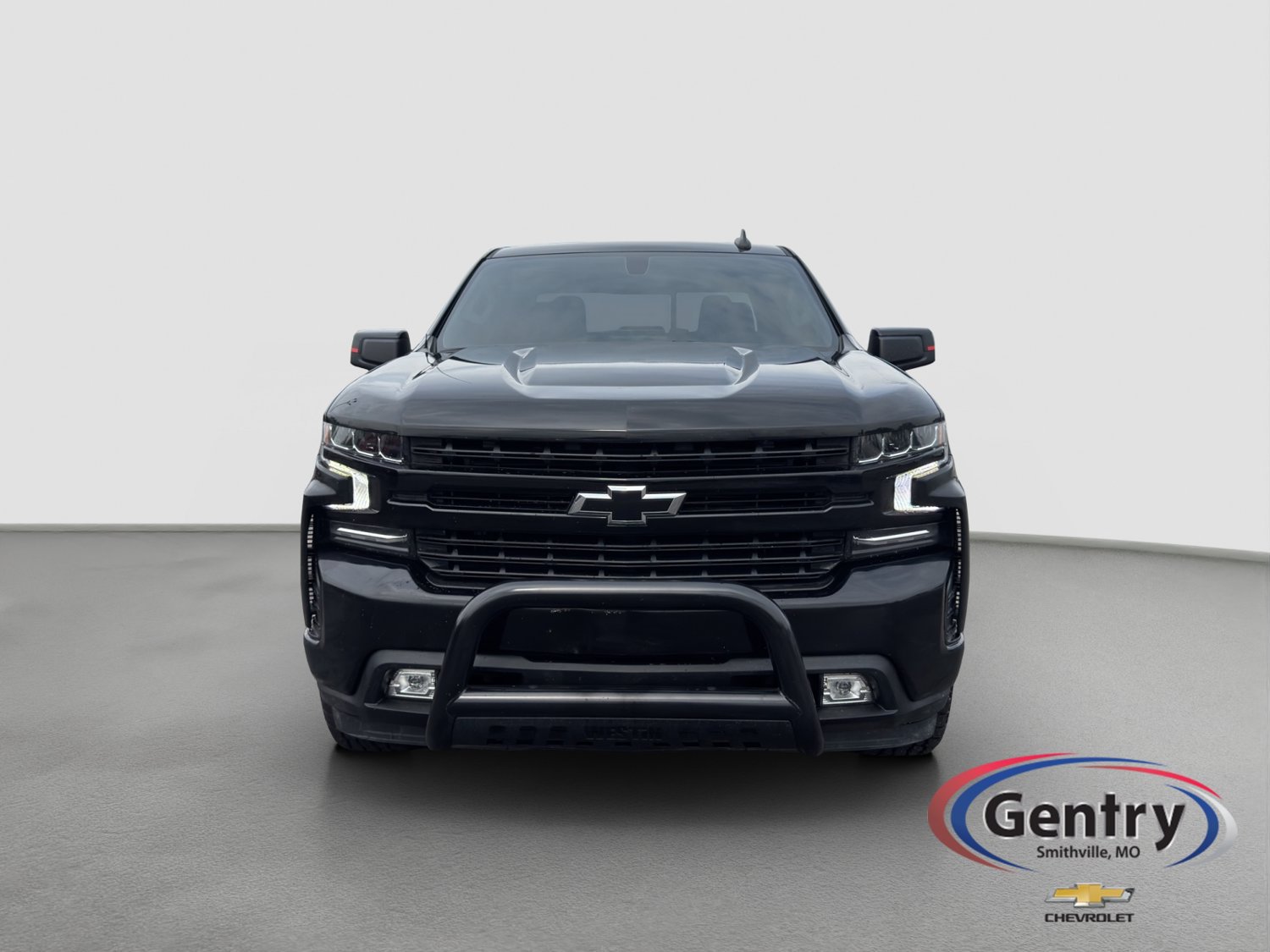 Used 2022 Chevrolet Silverado 1500 RST w/ Redline Edition AWD/4WD image 2