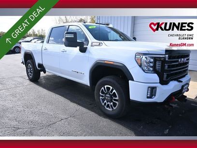 Used 2021 GMC Sierra 2500 AT4 w/ AT4 Preferred Package