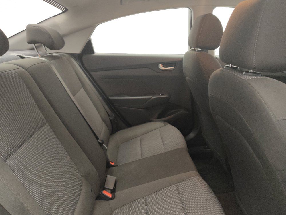 Used 2021 Hyundai Accent SE FWD image 19