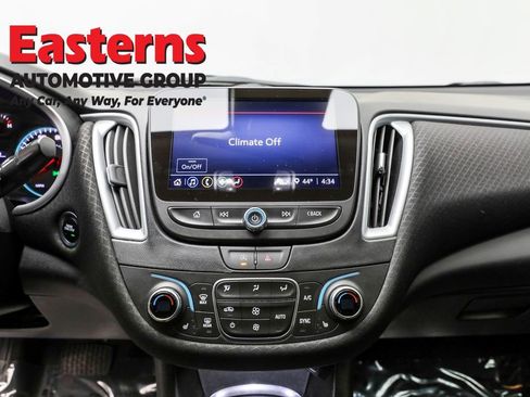 Used 2024 Chevrolet Malibu LT image 12