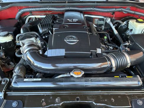 Used 2014 Nissan Frontier PRO-4X AWD/4WD image 22