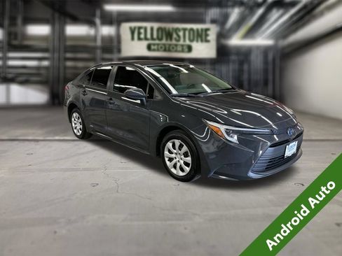 Used 2024 Toyota Corolla LE AWD/4WD image 6
