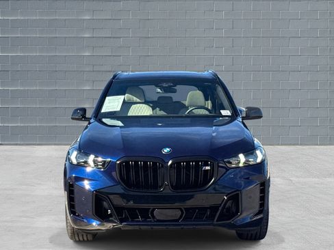 Used 2025 BMW X5 M60i image 2
