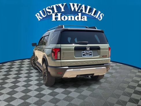 Used 2026 Honda Passport TrailSport Elite image 3