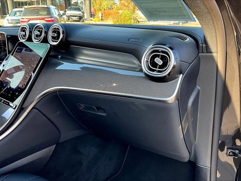 Used 2025 Mercedes-Benz GLC 63 AMG S image 35