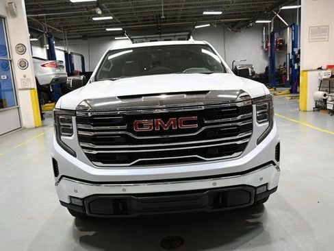 New 2026 GMC Sierra 1500 SLT w/ SLT Premium Plus Package image 2