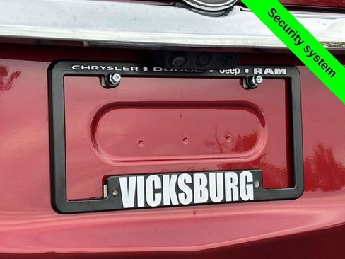 Used 2024 Buick Enclave Premium image 44