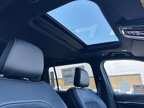 New 2026 Jeep Grand Cherokee L 4WD image 18
