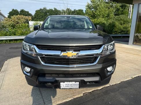 Used 2018 Chevrolet Colorado W/T w/ WT Convenience Package AWD/4WD image 2