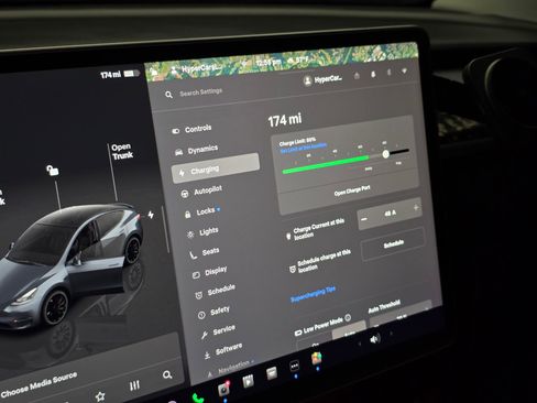 Used 2023 Tesla Model Y Performance AWD/4WD image 63
