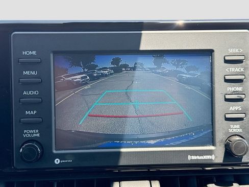 Used 2022 Toyota RAV4 XLE w/ Convenience Package AWD/4WD image 17