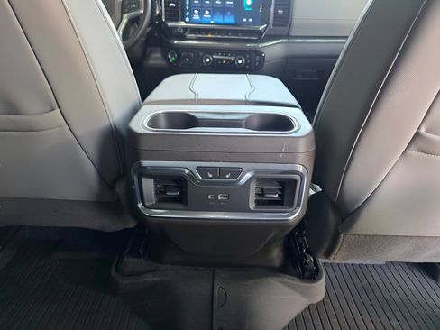 Used 2024 Chevrolet Silverado 3500 LTZ w/ LTZ Convenience Package AWD/4WD image 8